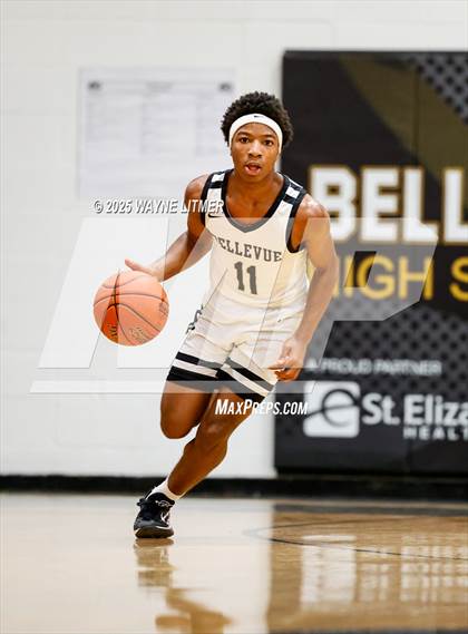 Thumbnail 1 in Williamstown vs Bellevue photogallery.