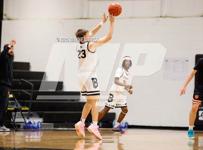Thumbnail 2 in Williamstown vs Bellevue photogallery.