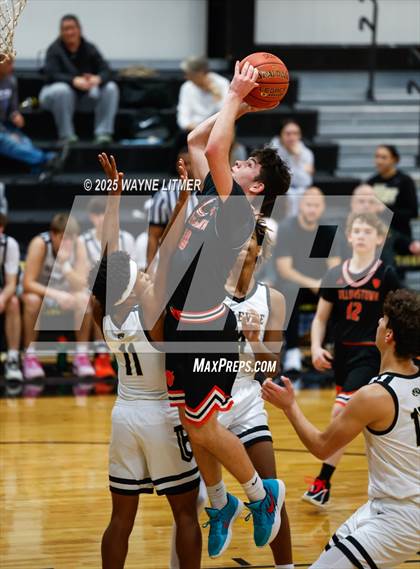 Thumbnail 1 in Williamstown vs Bellevue photogallery.