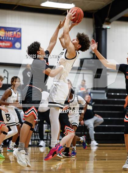 Thumbnail 3 in Williamstown vs Bellevue photogallery.