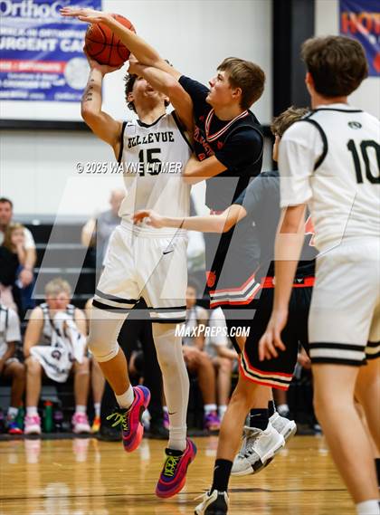 Thumbnail 2 in Williamstown vs Bellevue photogallery.