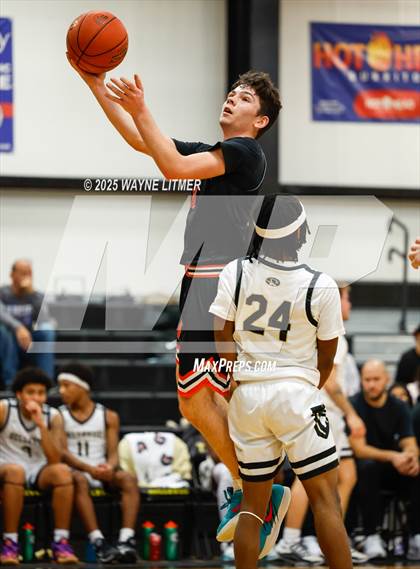 Thumbnail 3 in Williamstown vs Bellevue photogallery.