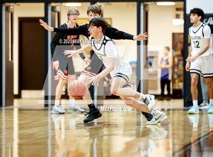 Thumbnail 3 in Williamstown vs Bellevue photogallery.