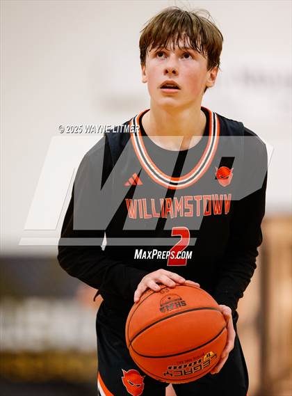 Thumbnail 3 in Williamstown vs Bellevue photogallery.