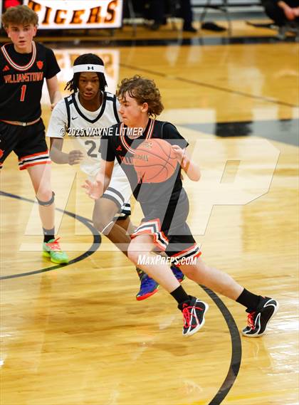 Thumbnail 3 in Williamstown vs Bellevue photogallery.
