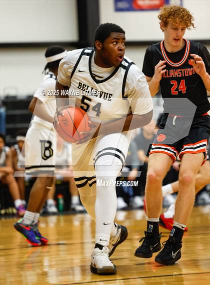 Thumbnail 1 in Williamstown vs Bellevue photogallery.