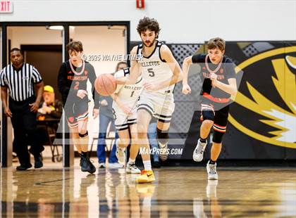 Thumbnail 2 in Williamstown vs Bellevue photogallery.