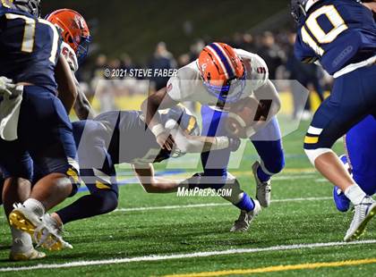 Thumbnail 3 in Rainier Beach @ Bellevue (WIAA 3A Quarterfinal Playoff) photogallery.