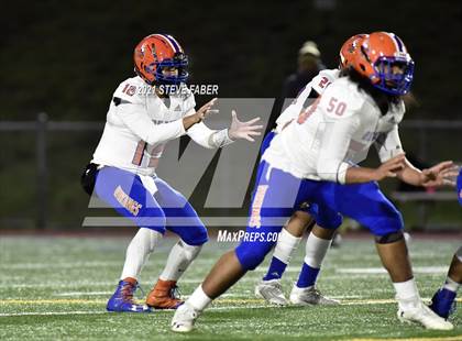 Thumbnail 1 in Rainier Beach @ Bellevue (WIAA 3A Quarterfinal Playoff) photogallery.