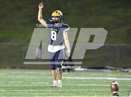 Thumbnail 3 in Rainier Beach @ Bellevue (WIAA 3A Quarterfinal Playoff) photogallery.