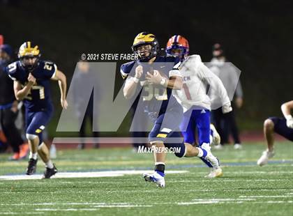 Thumbnail 1 in Rainier Beach @ Bellevue (WIAA 3A Quarterfinal Playoff) photogallery.