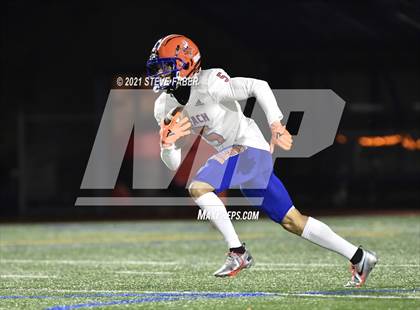Thumbnail 1 in Rainier Beach @ Bellevue (WIAA 3A Quarterfinal Playoff) photogallery.