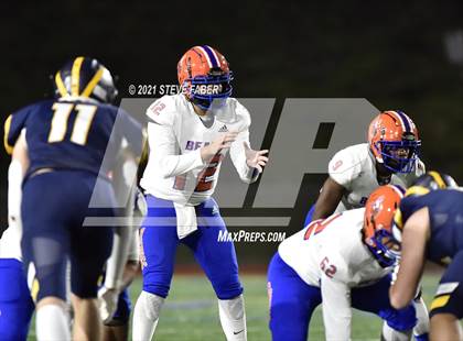 Thumbnail 1 in Rainier Beach @ Bellevue (WIAA 3A Quarterfinal Playoff) photogallery.