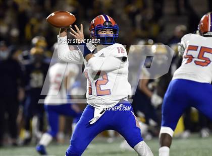 Thumbnail 3 in Rainier Beach @ Bellevue (WIAA 3A Quarterfinal Playoff) photogallery.
