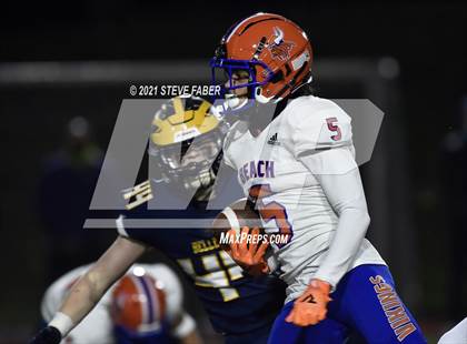 Thumbnail 2 in Rainier Beach @ Bellevue (WIAA 3A Quarterfinal Playoff) photogallery.