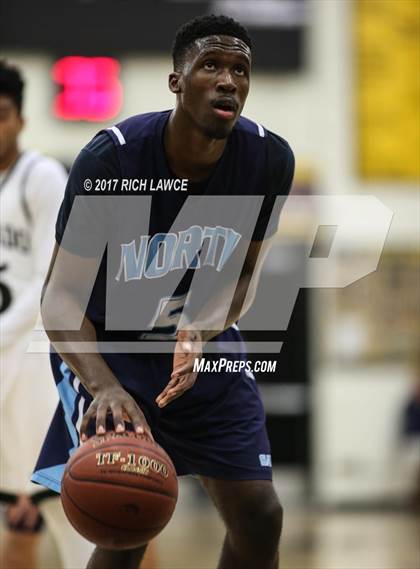 Thumbnail 3 in North @ El Dorado (CIF 1st Round Playoff) photogallery.