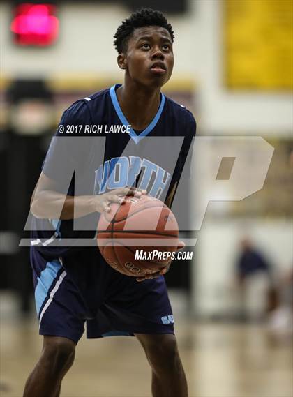 Thumbnail 3 in North @ El Dorado (CIF 1st Round Playoff) photogallery.