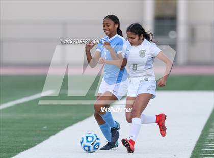 Thumbnail 3 in Center vs. Liberty Ranch (CIF SJS D4 Final) photogallery.