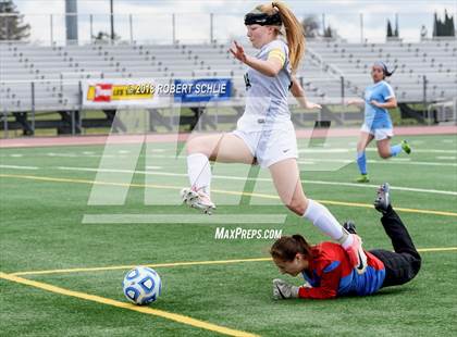 Thumbnail 3 in Center vs. Liberty Ranch (CIF SJS D4 Final) photogallery.