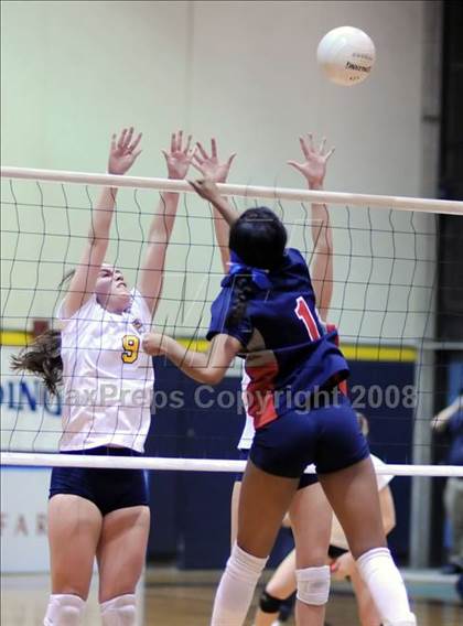 Thumbnail 2 in Campbell Hall  vs.Brentwood (CIF SS D3-AA Final) photogallery.