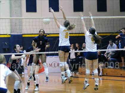 Thumbnail 3 in Campbell Hall  vs.Brentwood (CIF SS D3-AA Final) photogallery.