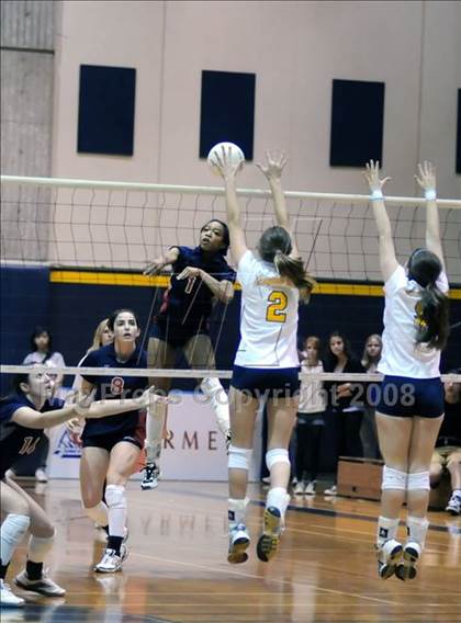 Thumbnail 2 in Campbell Hall  vs.Brentwood (CIF SS D3-AA Final) photogallery.