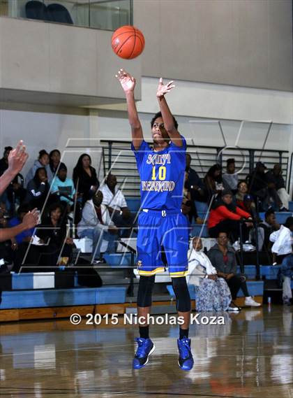 Thumbnail 1 in St. Bernard vs. Palisades (D1 Bound So Cal Christmas Classic) photogallery.