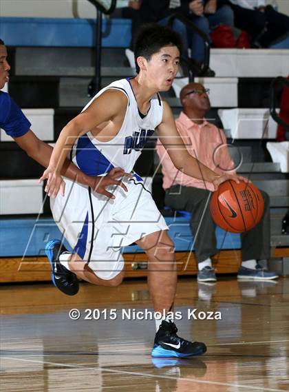 Thumbnail 2 in St. Bernard vs. Palisades (D1 Bound So Cal Christmas Classic) photogallery.