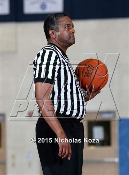 Thumbnail 2 in St. Bernard vs. Palisades (D1 Bound So Cal Christmas Classic) photogallery.