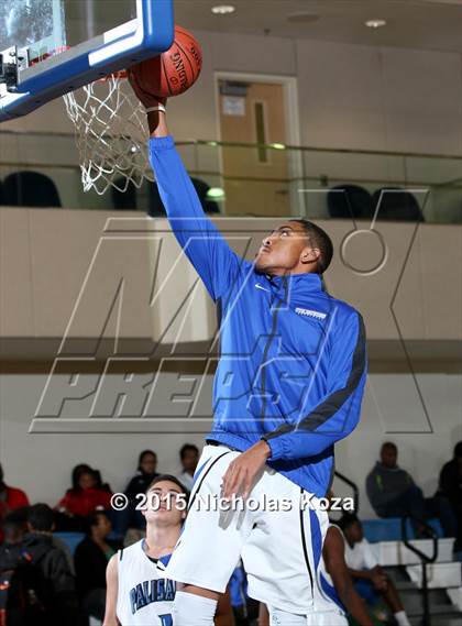 Thumbnail 3 in St. Bernard vs. Palisades (D1 Bound So Cal Christmas Classic) photogallery.