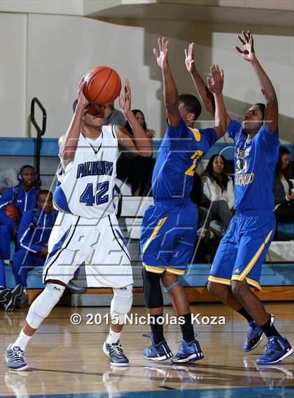 Thumbnail 3 in St. Bernard vs. Palisades (D1 Bound So Cal Christmas Classic) photogallery.