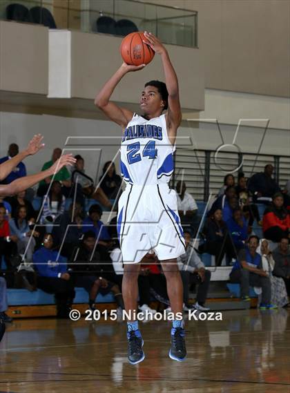 Thumbnail 2 in St. Bernard vs. Palisades (D1 Bound So Cal Christmas Classic) photogallery.