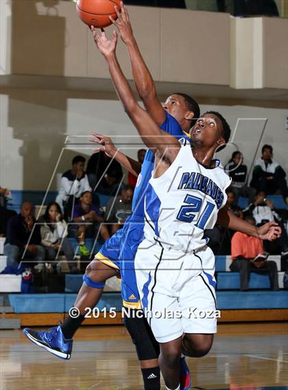 Thumbnail 3 in St. Bernard vs. Palisades (D1 Bound So Cal Christmas Classic) photogallery.