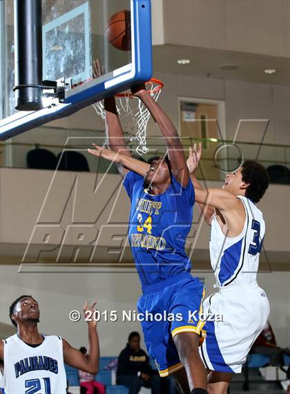 Thumbnail 2 in St. Bernard vs. Palisades (D1 Bound So Cal Christmas Classic) photogallery.