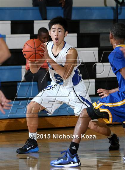Thumbnail 3 in St. Bernard vs. Palisades (D1 Bound So Cal Christmas Classic) photogallery.