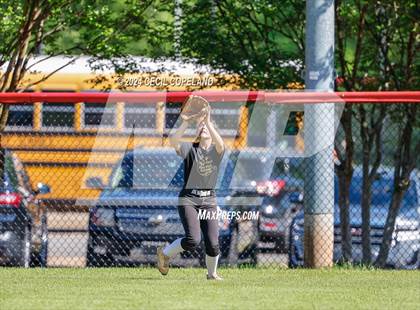 Thumbnail 3 in Creekview vs Richmond Hill (GHSA Slow-Pitch State Semifinal) photogallery.