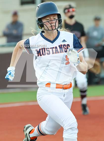Thumbnail 1 in Sachse @ Wylie photogallery.