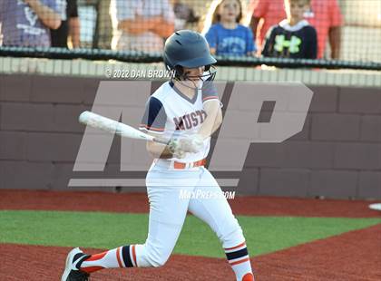 Thumbnail 1 in Sachse @ Wylie photogallery.