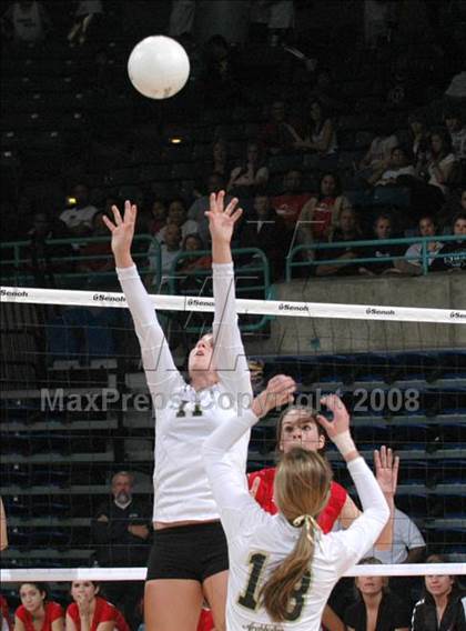 Thumbnail 3 in Archbishop Mitty vs. Redlands East Valley (CIF State D2 Final) photogallery.