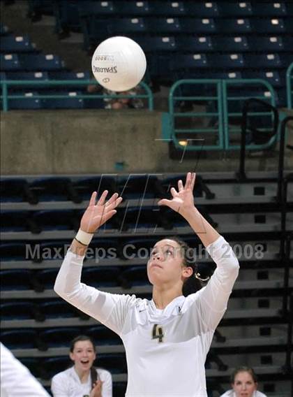 Thumbnail 2 in Archbishop Mitty vs. Redlands East Valley (CIF State D2 Final) photogallery.