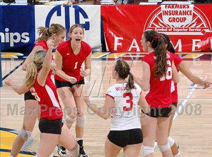 Thumbnail 2 in Archbishop Mitty vs. Redlands East Valley (CIF State D2 Final) photogallery.