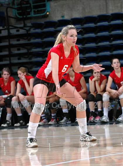Thumbnail 2 in Archbishop Mitty vs. Redlands East Valley (CIF State D2 Final) photogallery.