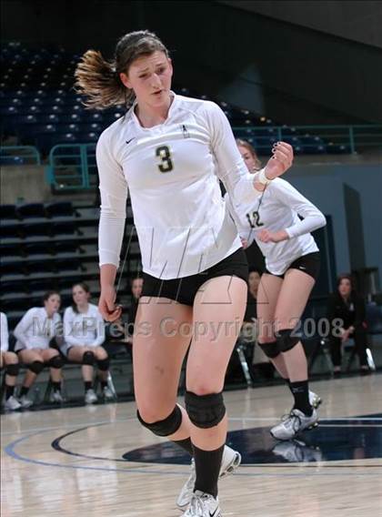 Thumbnail 1 in Archbishop Mitty vs. Redlands East Valley (CIF State D2 Final) photogallery.