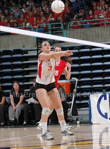 Thumbnail 2 in Archbishop Mitty vs. Redlands East Valley (CIF State D2 Final) photogallery.