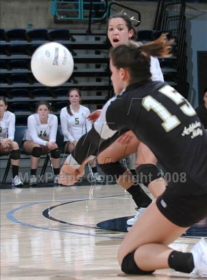 Thumbnail 1 in Archbishop Mitty vs. Redlands East Valley (CIF State D2 Final) photogallery.