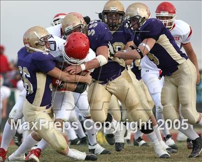 Thumbnail 3 in Buena Vista vs. Holy Family (2A State Final) photogallery.