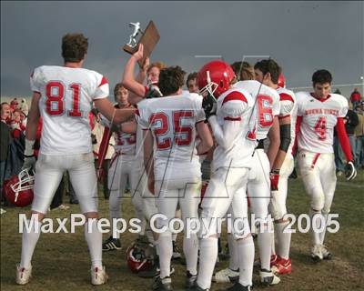 Thumbnail 2 in Buena Vista vs. Holy Family (2A State Final) photogallery.