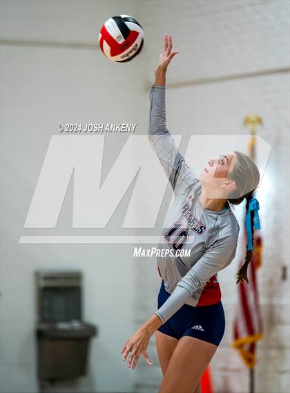 Thumbnail 1 in Teurlings Catholic @ Parkview Baptist photogallery.