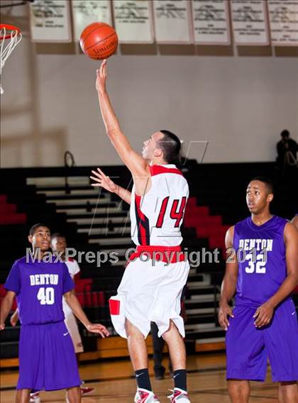Thumbnail 3 in Horn [Dr. John] vs Denton (CFB Invitational) photogallery.