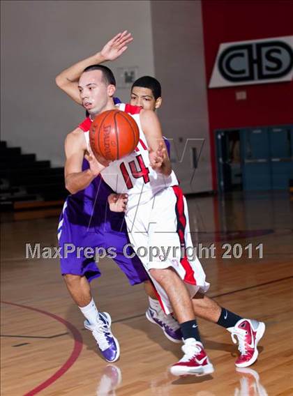 Thumbnail 2 in Horn [Dr. John] vs Denton (CFB Invitational) photogallery.